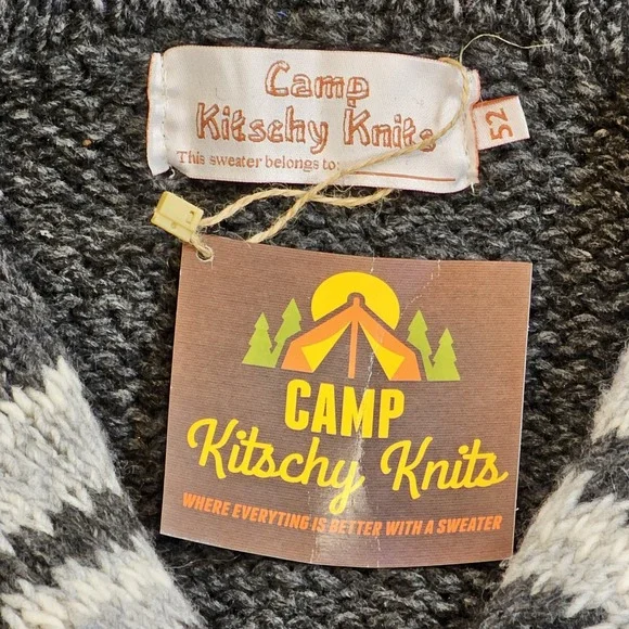 Camp Kitschy Knit Gray Chunky Wool Open Front Belt Starsky Cardigan Size 52 NWT